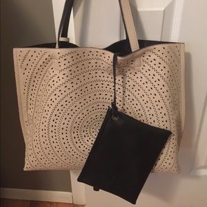Street Level Kaelyn Laser Cut Reversible Tote Bag